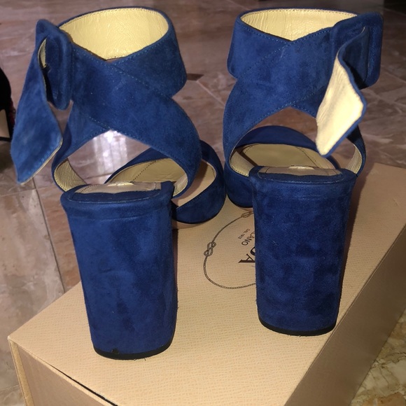 Stunning Blue Prada Heels - Picture 4 of 8